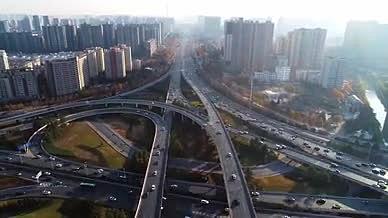 大气震撼4k航拍郑州中州大道高架延时视频的预览图